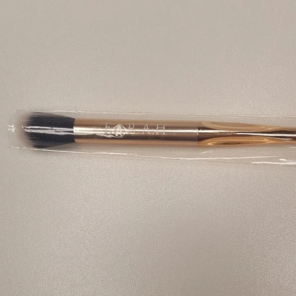F.A.R.A.H. Tapered Blending Brush 35 E Gold 5/$25